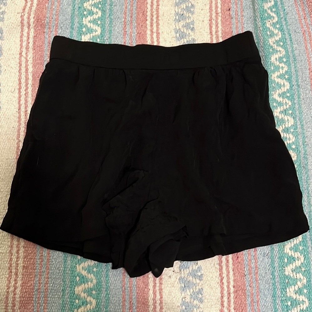 Zara black trouser shorts with side zipper